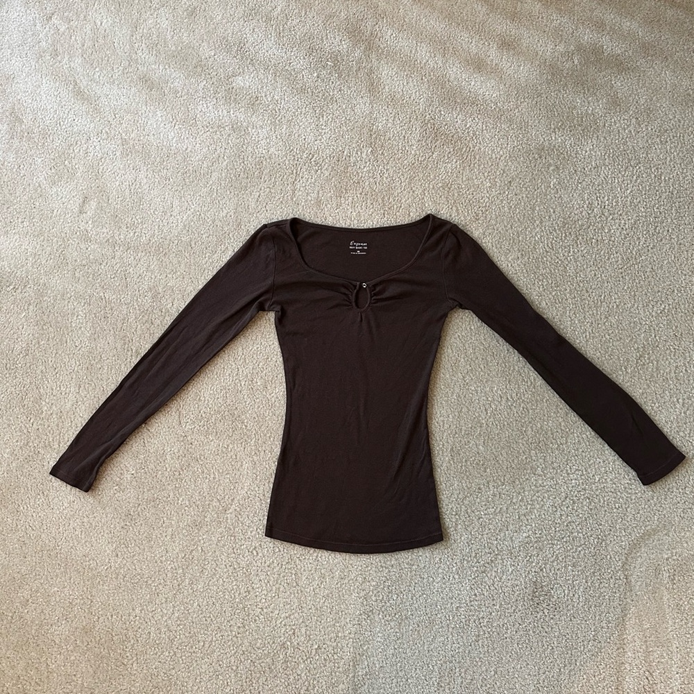 Express sexy basic long sleeve tee - Picture 4 of 5